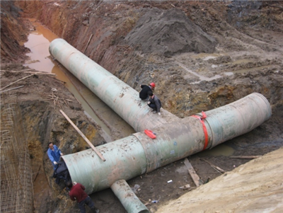 Apa saja standar dan spesifikasi untuk lubang got GRP?